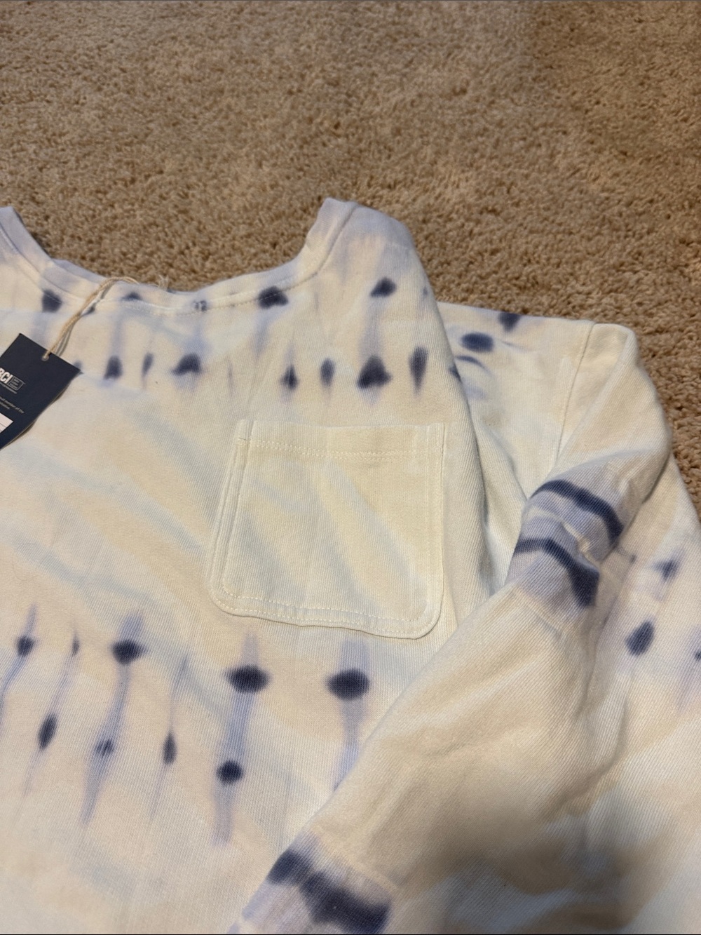 Universal Thread White and Blue Tie-Dye Pullover Sweatshirt - Picture 4 of 5